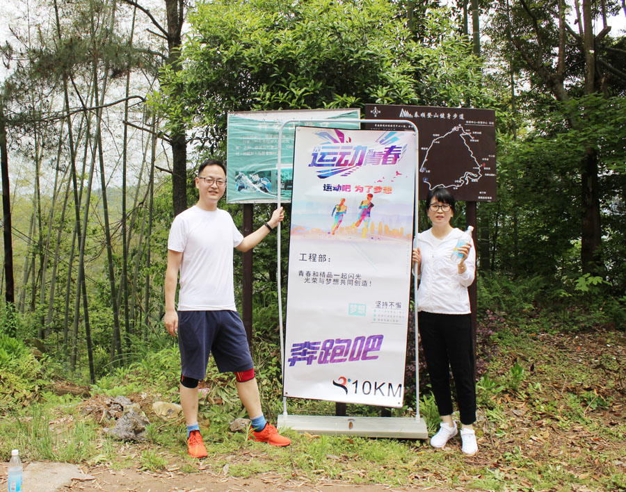 1555918426399083025.jpg 4.jpg