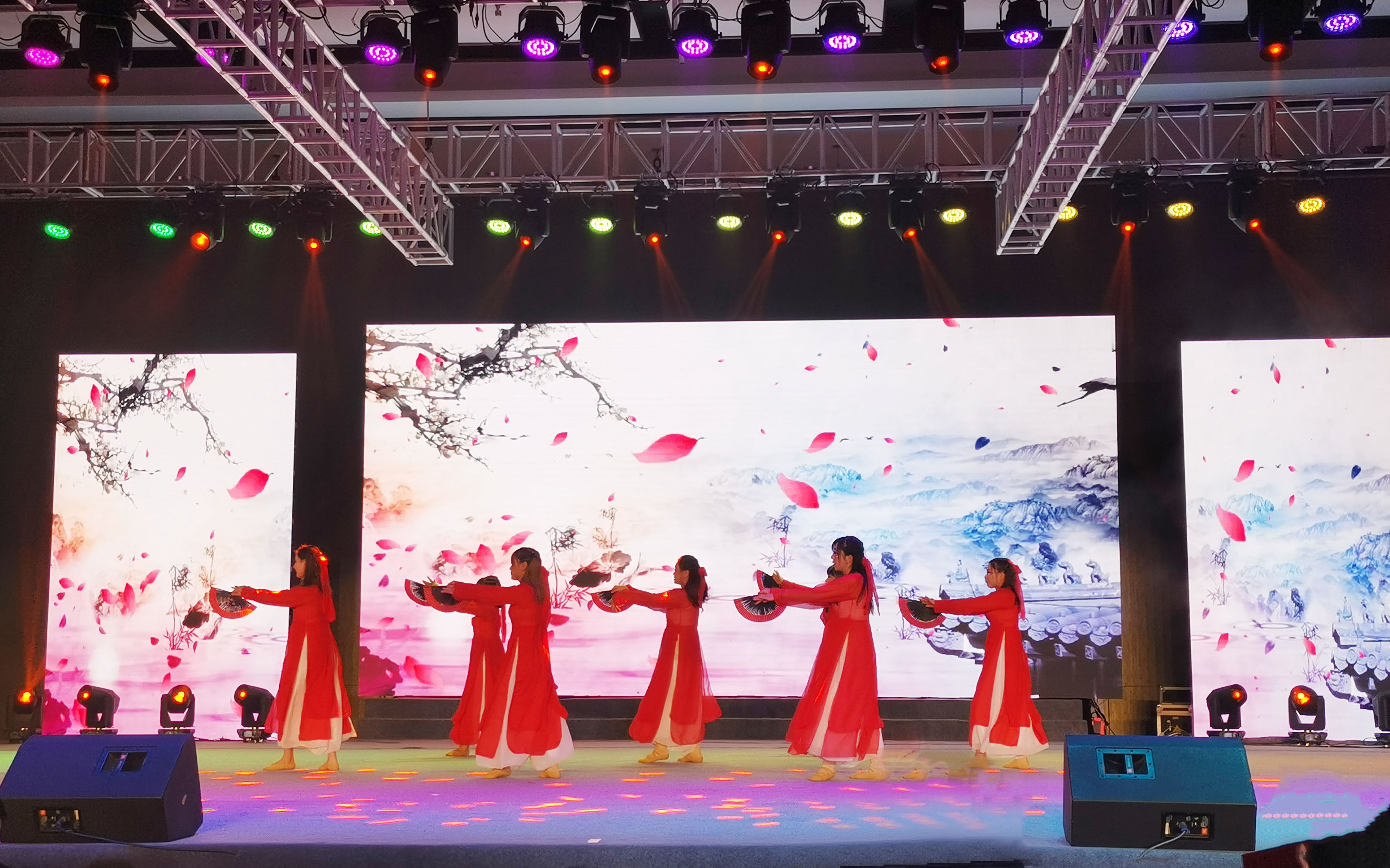 1609660990918024826.jpg 1609660990918024826.jpg