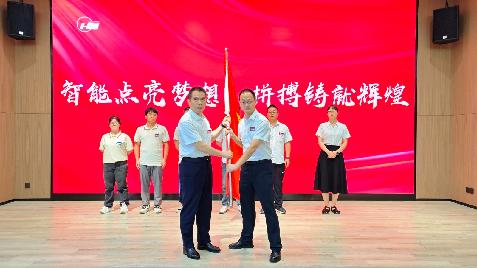 1753748635981014500.jpg 1753748635981014500.jpg